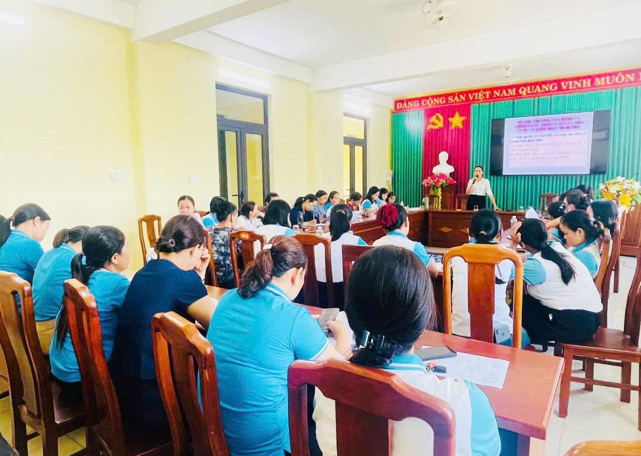 Hội nghị phổ biến các quy định của pháp luật về nghiêm cấm lựa chọn giới tính thai nhi