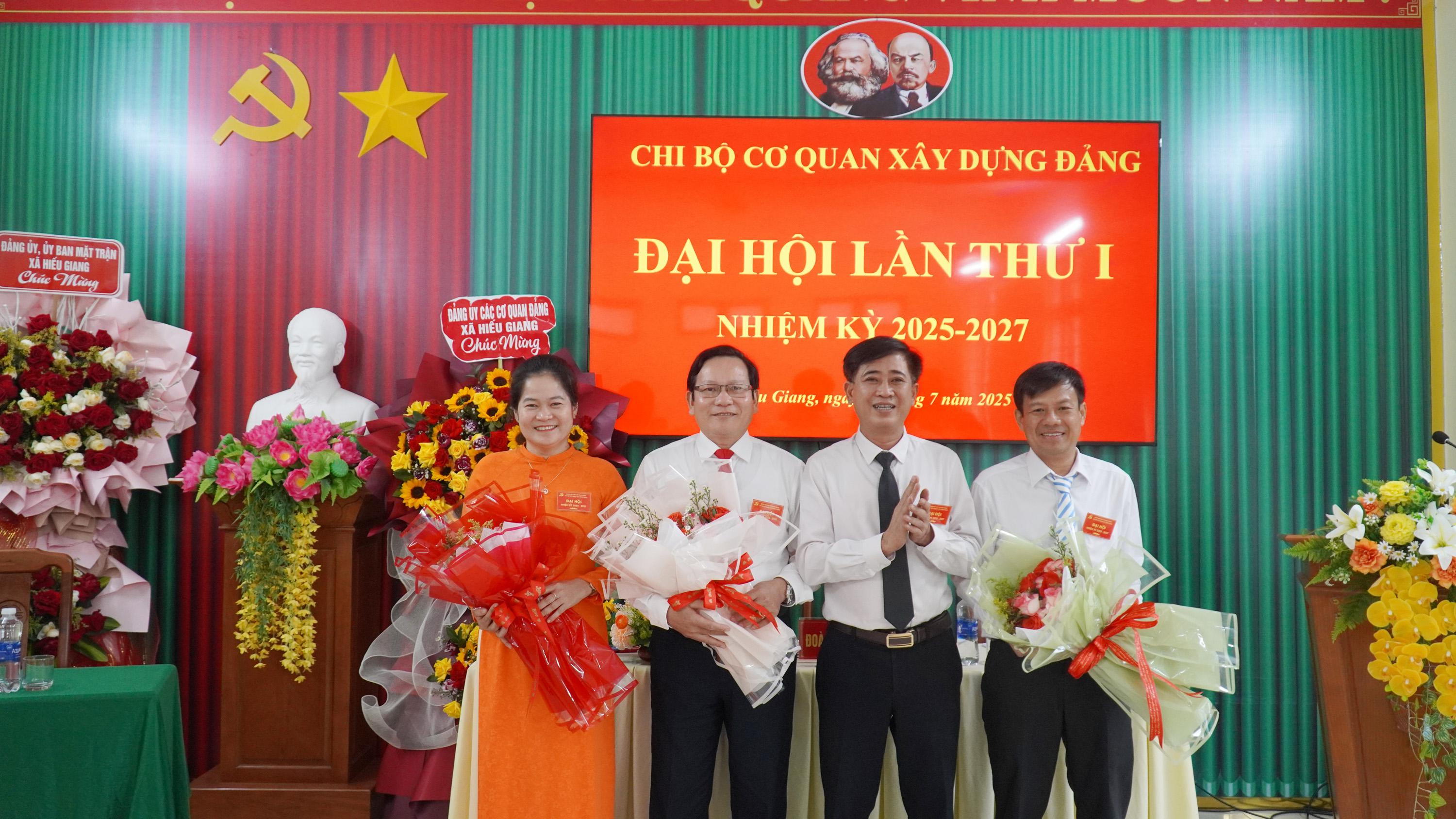 Đại hội Chi bộ Cơ quan xây dựng Đảng lần thứ I, nhiệm kỳ 2025-2027
