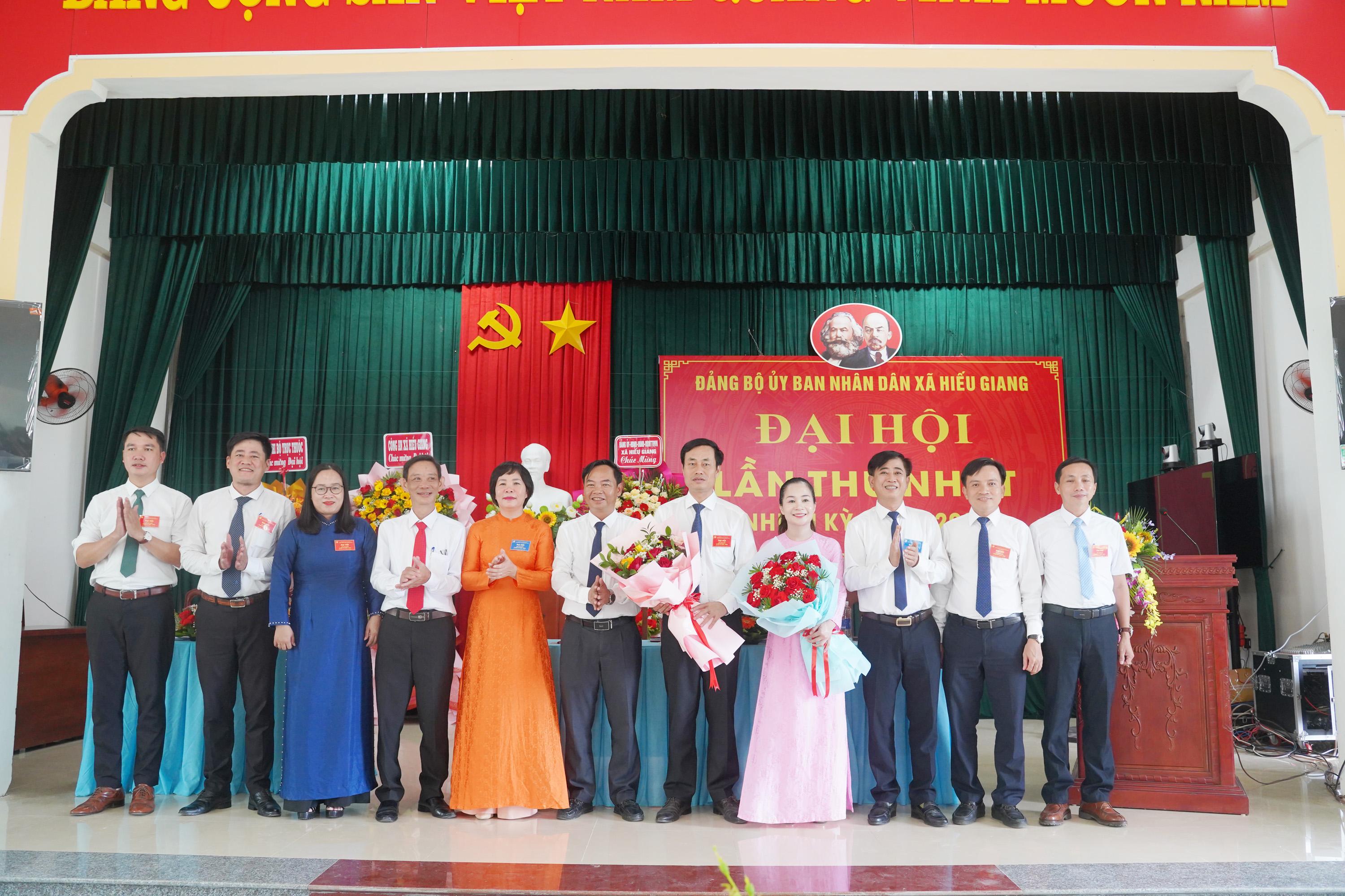Đại hội Đảng bộ UBND xã Hiếu Giang, nhiệm kỳ 2025-2030