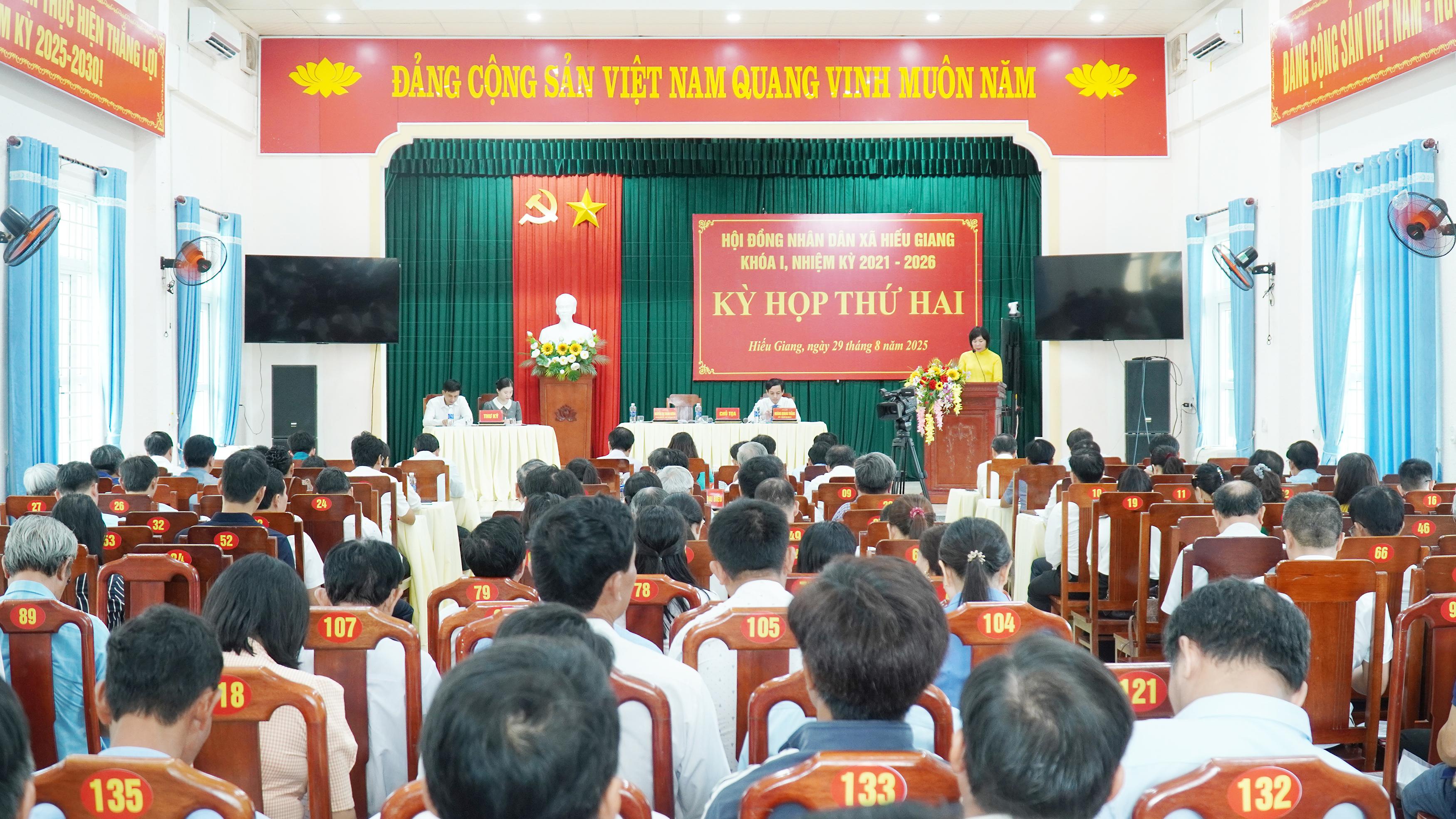 Kỳ họp thứ 2, HĐND xã Hiếu Giang nhiệm kỳ 2021-2026