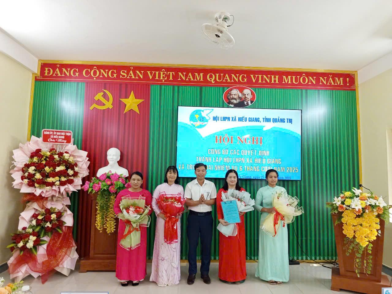 Công bố quyết định thành lập Hội Liên hiệp phụ nữ xã Hiếu Giang