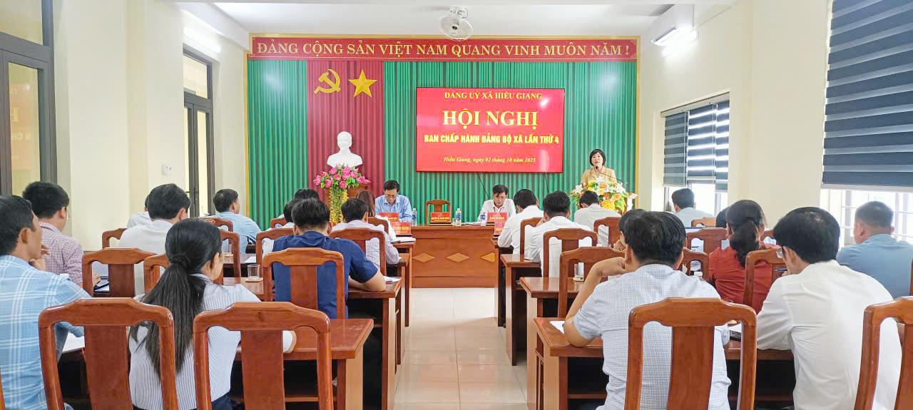 Hội nghị Ban chấp hành Đảng bộ xã Hiếu Giang lần thứ 4
