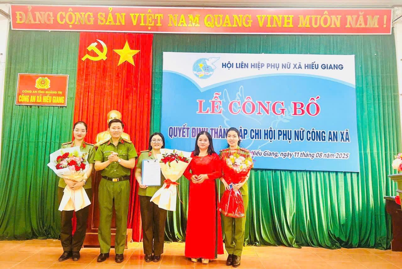 Công bố quyết định thành lập Chi hội Phụ nữ Công an xã Hiếu Giang, nhiệm kỳ 2025 - 2030