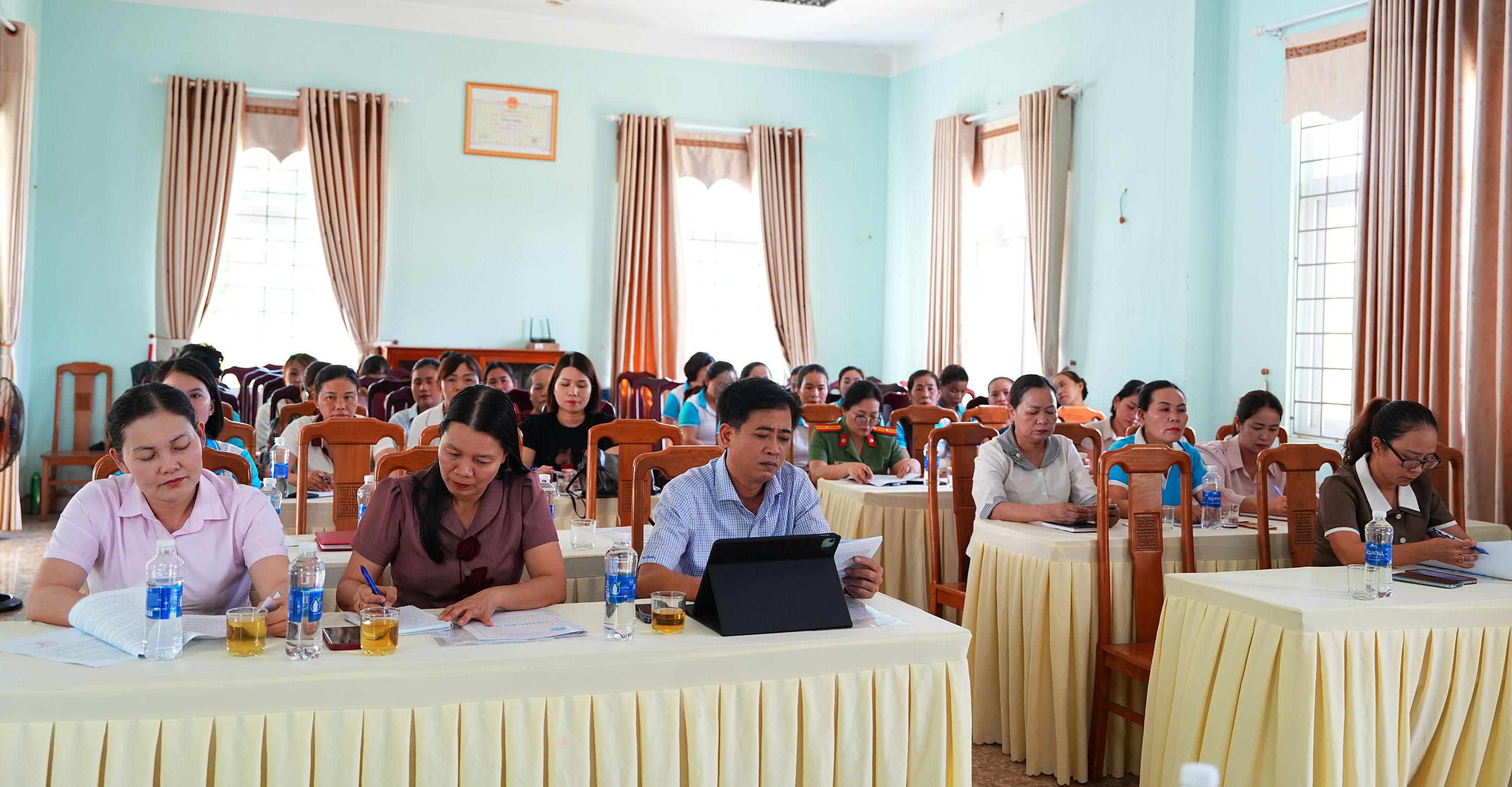 Hội LHPN xã Hiếu Giang sơ kết công tác Hội và phong trào phụ nữ 6 tháng đầu năm 2026